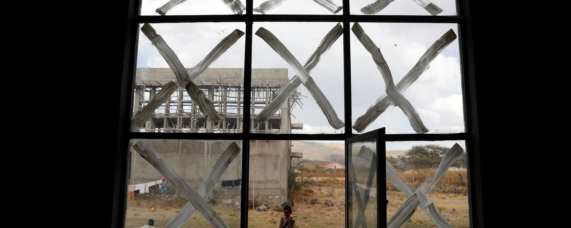 Displaced people are seen at the Shire campus of Aksum University, which was turned into a temporary shelter for people displaced by conflict, in the town of Shire, Tigray region, Ethiopia, March 15, 2021 - Sputnik International, 1920, 30.06.2021