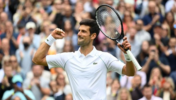 Tennis - Wimbledon - All England Lawn Tennis and Croquet Club, London, Britain - June 30, 2021 Serbia'a Novak Djokovic celebrate winning his first round match against South Africa's Kevin Anderson Tennis - Wimbledon - All England Lawn Tennis and Croquet Club, London, Britain - June 30, 2021 Serbia'a Novak Djokovic celebrate winning his first round match against South Africa's Kevin Anderson - Sputnik International