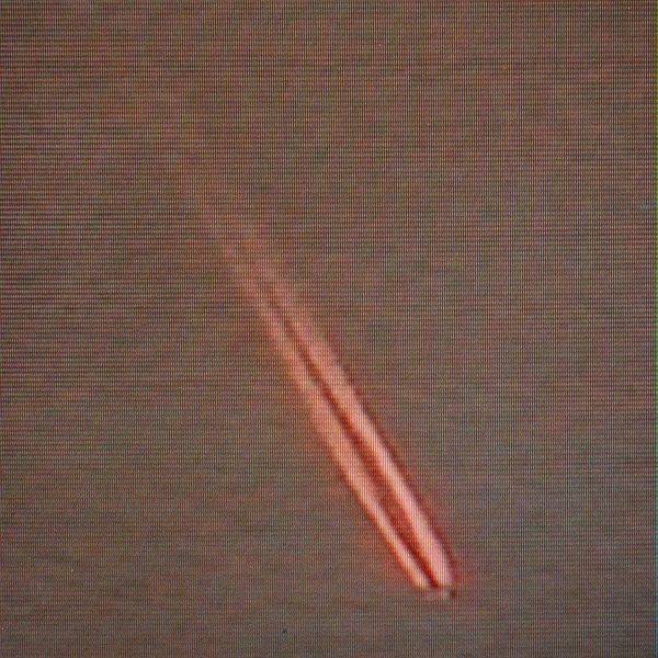 A video-recorder grab taken by Taiwan resident Lee Chun-hung in northern Taiwan on 12 December 1999 shows a ball of fire trailing across the sky.  - Sputnik International