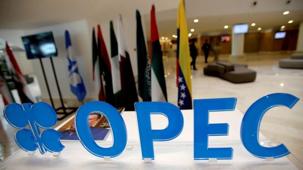 The OPEC logo pictured ahead of an informal meeting between members of the Organization of the Petroleum Exporting Countries (OPEC) in Algiers, Algeria, September 28, 2016. - Sputnik International