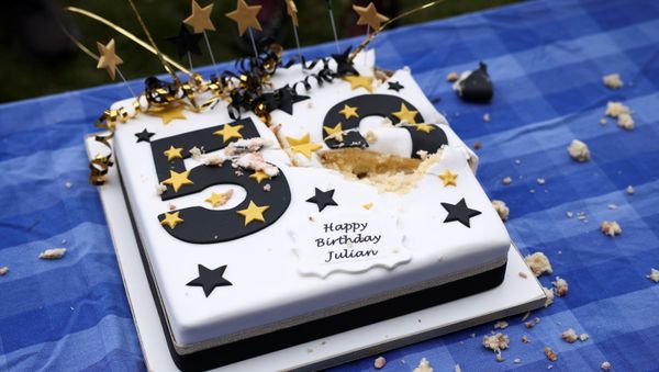 Activists Celebrate Julian Assange’s 50th Birthday in London - Sputnik International