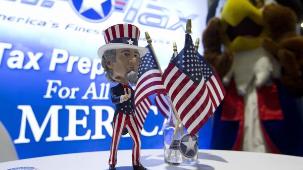 An Uncle Sam bubblehead decorates a booth during the Conservative Political Action Conference, CPAC 2019, in Oxon Hill, Md., Friday, March 1, 2019. - Sputnik International