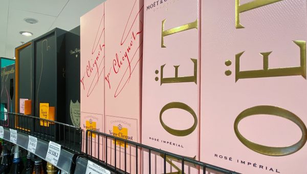 Moet Hennessy - Sputnik International