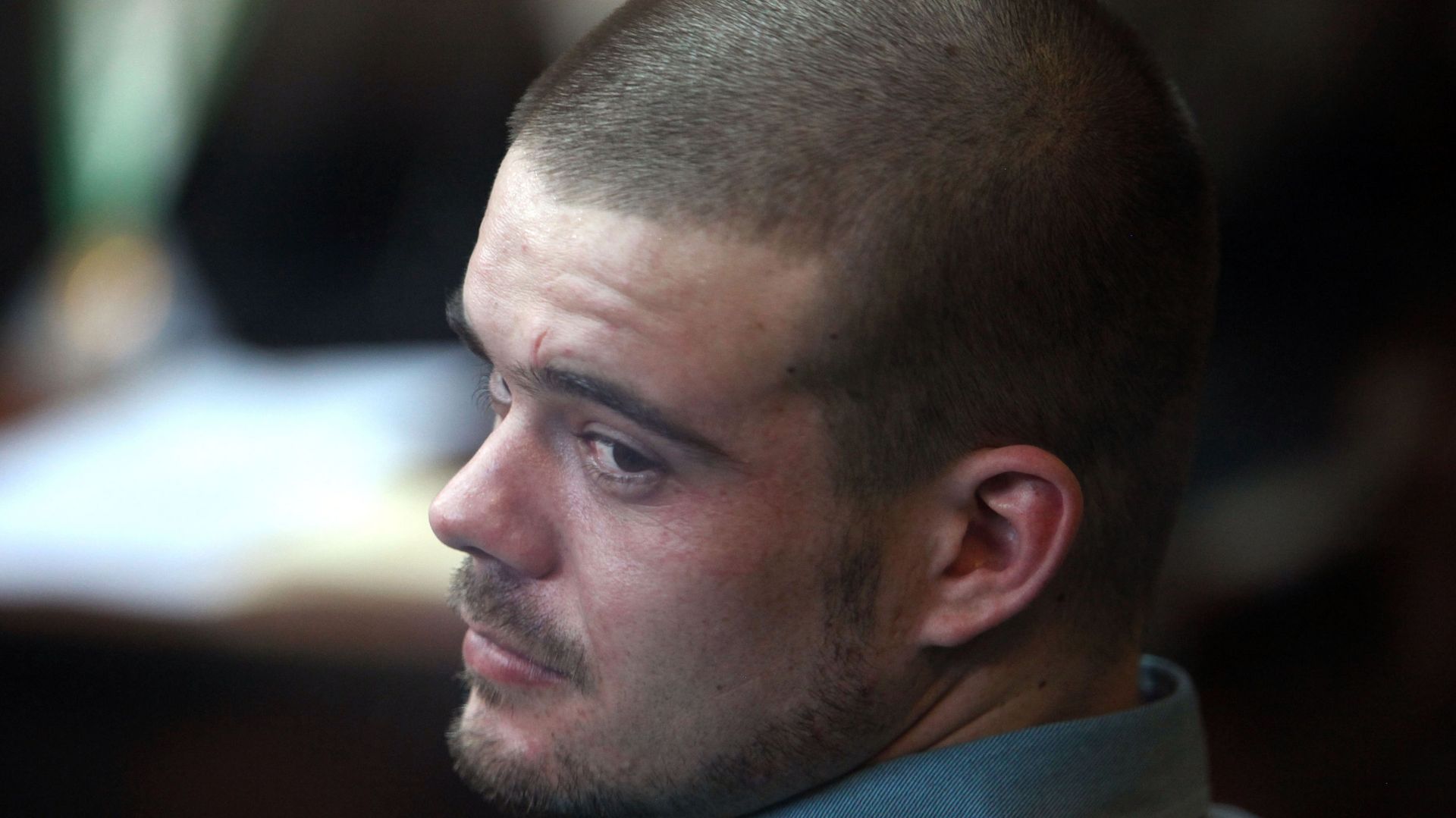 In this Jan. 11, 2012 file photo, Joran van der Sloot looks back from his seat after entering the courtroom for the continuation of his murder trial at San Pedro prison in Lima, Peru. Imprisoned Dutch killer Joran van der Sloot is now a father. - Sputnik International, 1920, 18.10.2023