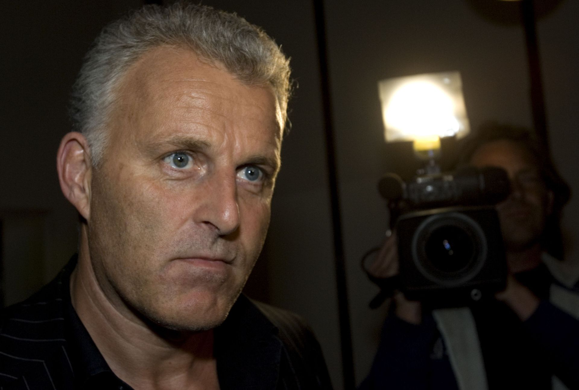 In this Thursday Jan. 31, 2008 file photo, Dutch crime reporter Peter R. de Vries reacts prior to attending a live TV show in Amsterdam, Netherlands. - Sputnik International, 1920, 07.09.2021