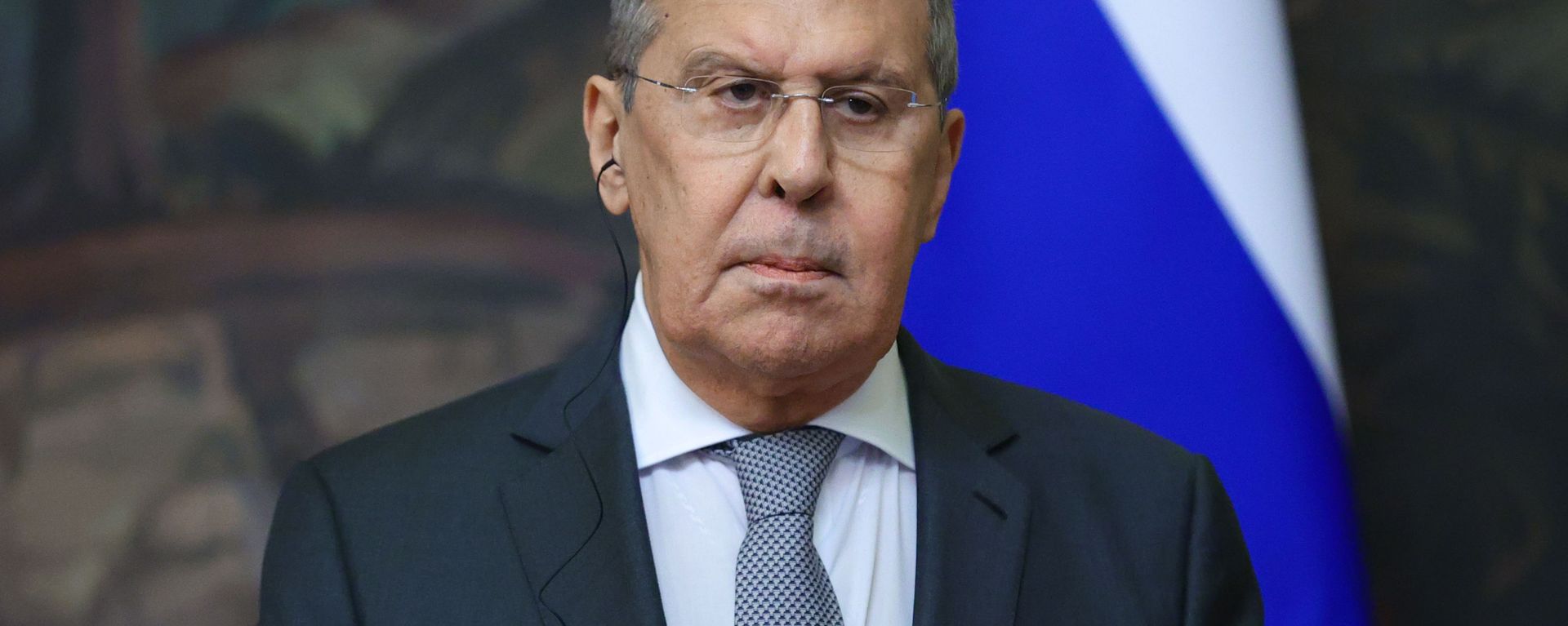 Russian Foreign Minister Sergei Lavrov during a news conference following a meeting with Guatemalan Foreign Minister Pedro Brolo Vila at the Russian Foreign Ministry's Reception House in Moscow. Russian Foreign Minister Sergei Lavrov during a news conference following a meeting with Guatemalan Foreign Minister Pedro Brolo Vila at the Russian Foreign Ministry's Reception House in Moscow. - Sputnik International, 1920, 24.12.2021