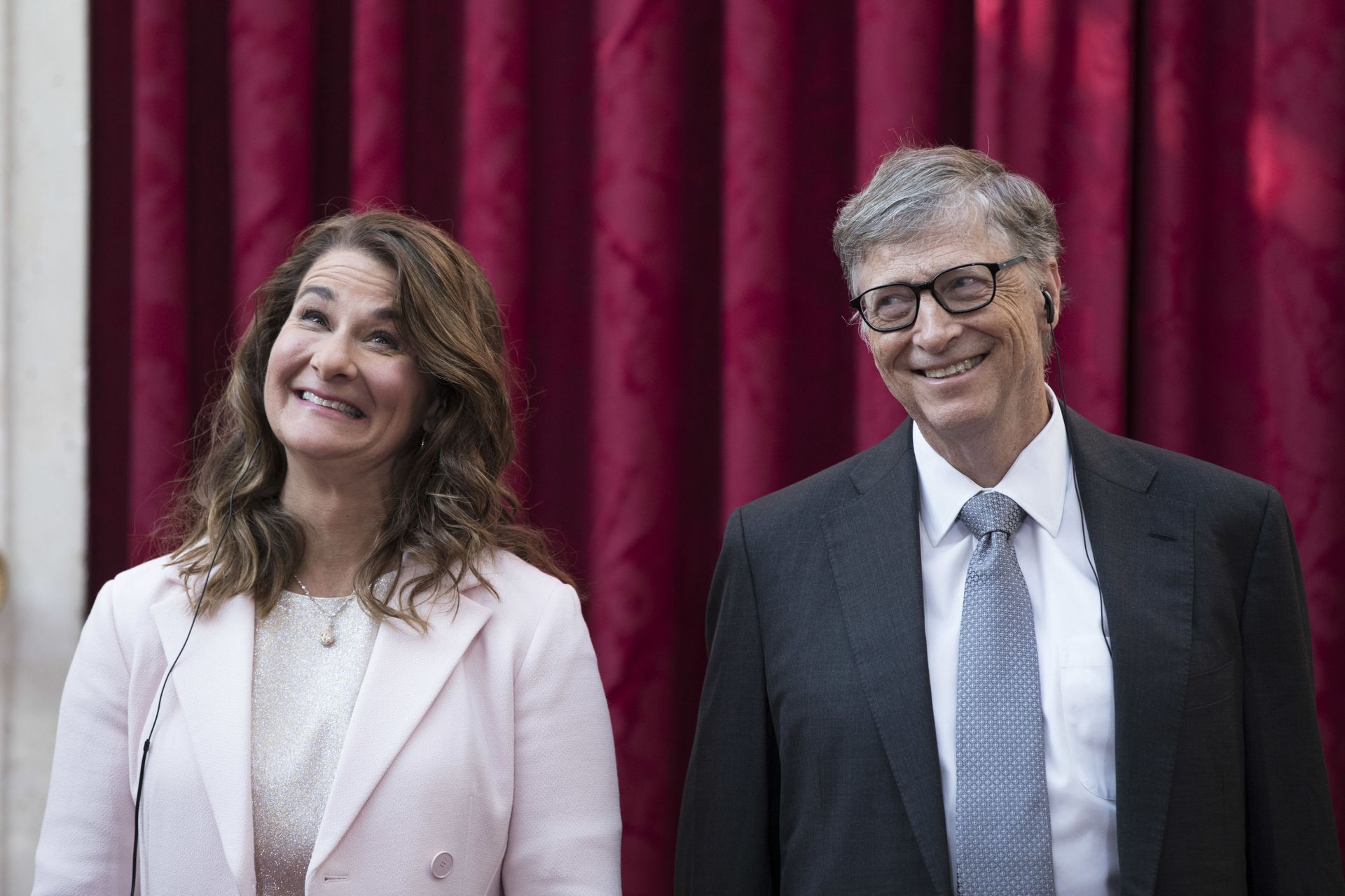 In this April 21, 2017, file photo, Philanthropist and co-founder of Microsoft, Bill Gates, right, and his wife Melinda react, prior to being awarded the Legion of Honour at the Elysee Palace in Paris In this April 21, 2017, file photo, Philanthropist and co-founder of Microsoft, Bill Gates, right, and his wife Melinda react, prior to being awarded the Legion of Honour at the Elysee Palace in Paris - Sputnik International, 1920, 07.09.2021
