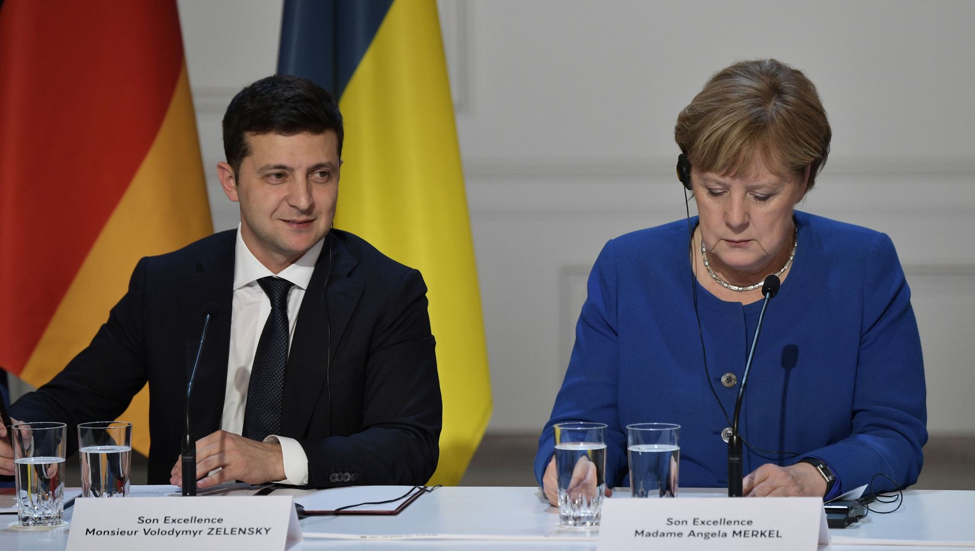Ukrainian President Volodymyr Zelensky and German Chancellor Angela Merkel attend a joint news conference following a meeting of the Normandy Four leaders at the Elysee Palace in Paris, France. 2019. Ukrainian President Volodymyr Zelensky and German Chancellor Angela Merkel attend a joint news conference following a meeting of the Normandy Four leaders at the Elysee Palace in Paris, France. 2019. - Sputnik International, 1920, 10.07.2021