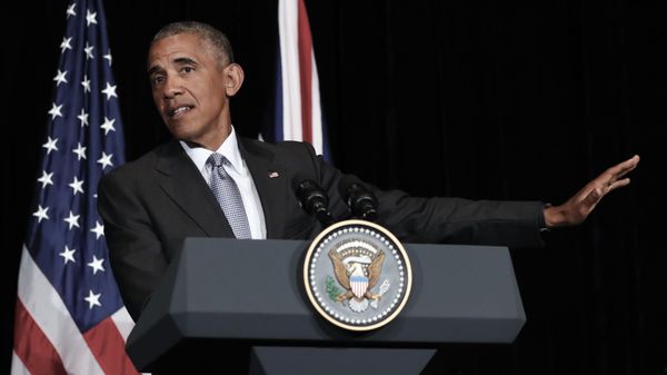 US President Barack Obama speaks during a news conference with British Prime Minister Theresa May after their bilateral meeting in Hangzhou in eastern China's Zhejiang province, Sunday, Sept. 4, 2016, alongside the G20 - Sputnik International