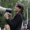 Surrounded by security, United States Ambassador to the United Nations Nikki Haley speaks briefly to people at a protest against Venezuelan President Nicolas Maduro outside United Nations headquarters in New York, Thursday, Sept. 27, 2018 - Sputnik International