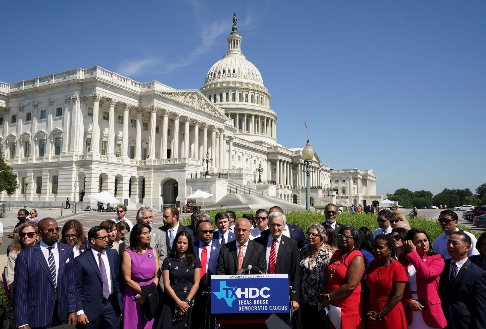 Representative Chris Turner (D-TX) joins other Democratic members of the Texas House of Representatives, who are boycotting a special session of the legislature in an effort to block Republican-backed voting restrictions, as they speak in front of the U.S. Capitol in Washington, U.S., July 13, 2021 Representative Chris Turner (D-TX) joins other Democratic members of the Texas House of Representatives, who are boycotting a special session of the legislature in an effort to block Republican-backed voting restrictions, as they speak in front of the U.S. Capitol in Washington, U.S., July 13, 2021 - Sputnik International, 1920, 07.09.2021