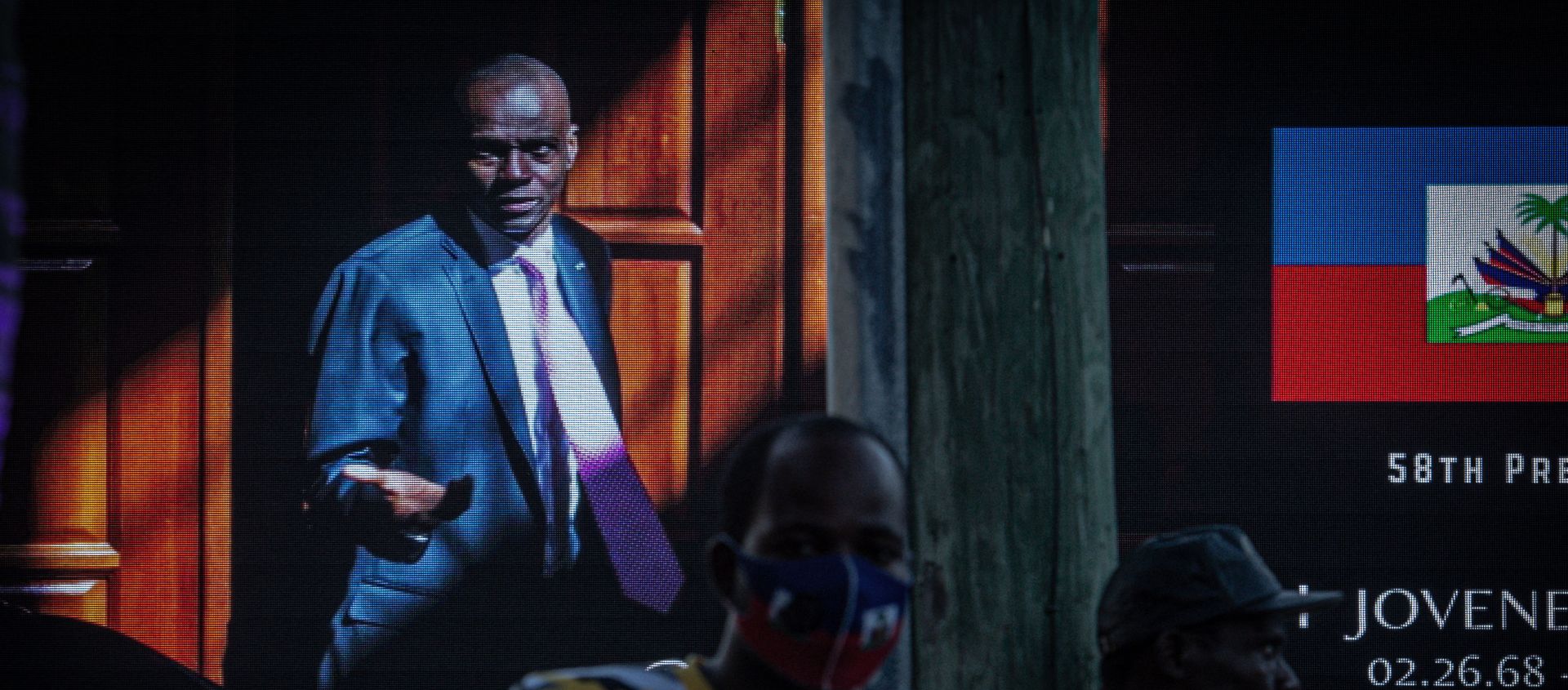 People attend a vigil in honor of Haiti's slain president Jovenel Moise, in Little Haiti neighborhood, Miami, Florida, on July 16, 2021. - Sputnik International, 1920, 19.07.2021