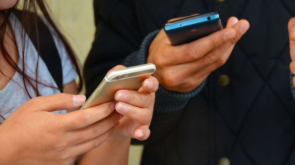 Smartphone - Sputnik International