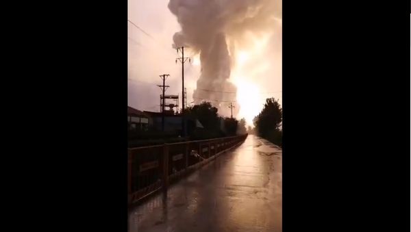 Screenshot from the video showing the massive explosion in China's Henan province which took place on 20 July 2021. - Sputnik International