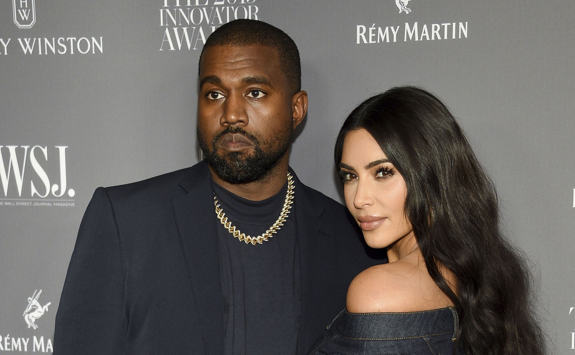 Kanye West, left, and Kim Kardashian attend the WSJ. Magazine Innovator Awards on Nov. 6, 2019, in New York. Kim Kardashian West filed for divorce Friday, Feb. 19, 2021, from Kanye West after 6 1/2 years of marriage. Kanye West, left, and Kim Kardashian attend the WSJ. Magazine Innovator Awards on Nov. 6, 2019, in New York. Kim Kardashian West filed for divorce Friday, Feb. 19, 2021, from Kanye West after 6 1/2 years of marriage. - Sputnik International, 1920, 15.03.2022