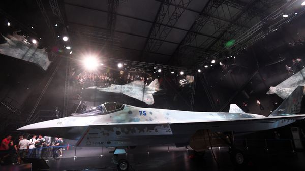 The prototype of the new fifth-generation light tactical single-engine Checkmate fighter during a presentation at the MAKS-2021 air show The aircraft is being developed by Sukhoi, part of the United Aircraft Corporation of the Rostec State Corporation. - Sputnik International