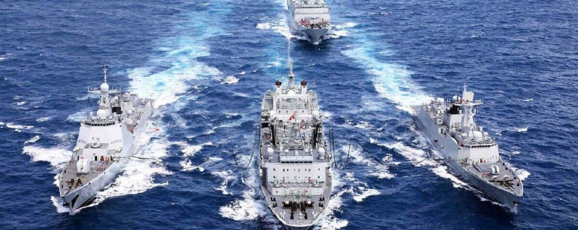 An undated photo of Iranian Navy vessels An undated photo of Iranian Navy vessels - Sputnik International, 1920, 15.11.2021