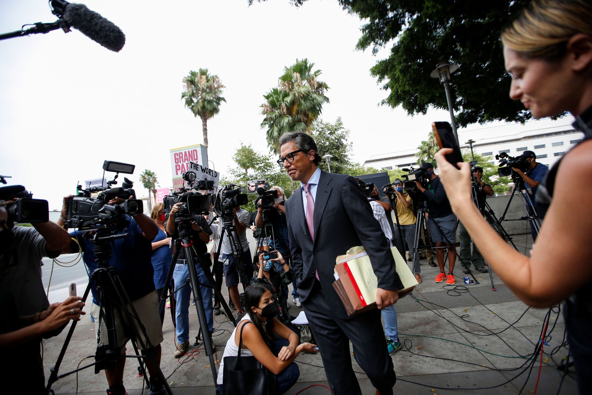 Mathew Rosengart, attorney for pop star Britney Spears, is pictured on the day of a conservatorship case hearing at Stanley Mosk Courthouse in Los Angeles, California, U.S., July 26, 2021 Mathew Rosengart, attorney for pop star Britney Spears, is pictured on the day of a conservatorship case hearing at Stanley Mosk Courthouse in Los Angeles, California, U.S., July 26, 2021 - Sputnik International, 1920, 07.09.2021