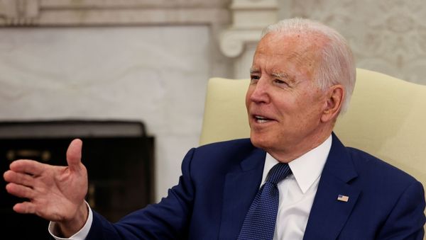 US President Joe Biden speaks during a bilateral meeting with Iraq's Prime Minister Mustafa Al-Kadhimi in the Oval Office at the White House in Washington, 26 July 2021 - Sputnik International