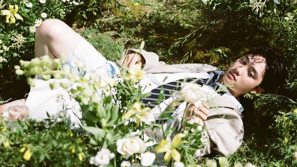 D.O. From K-Pop Band EXO Appeals to the Senses With Debut Solo MV 'Rose' - Sputnik International