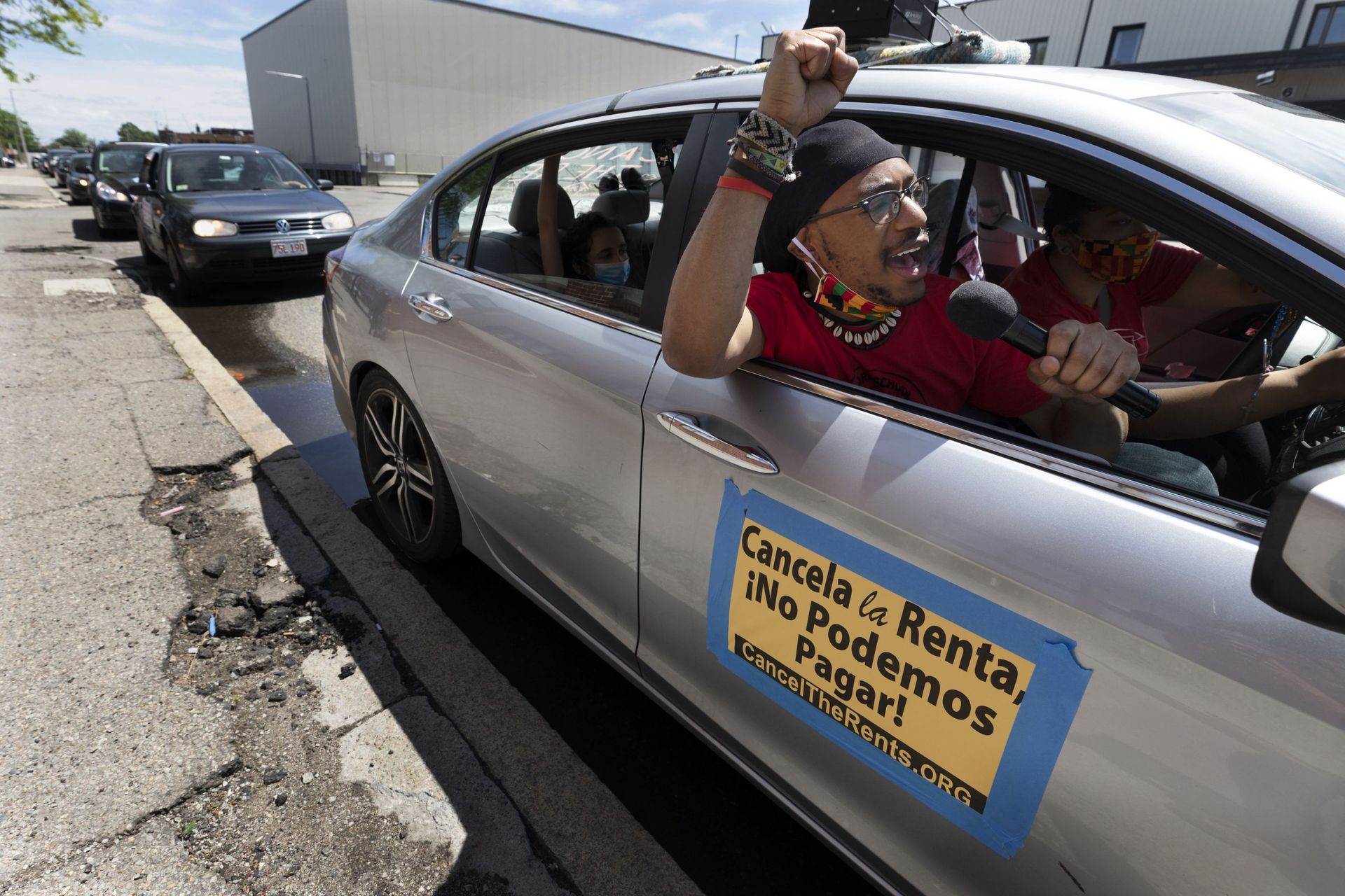 In this May 30, 2020, file photo, a car caravan calling for the cancellation of rents during the coronavirus pandemic prepares to parade through Boston. The pandemic has shut housing courts and prompted authorities around the U.S. to initiate policies protecting renters from eviction. But not everyone is covered, and some landlords are turning to threats and harassment to force tenants out. In this May 30, 2020, file photo, a car caravan calling for the cancellation of rents during the coronavirus pandemic prepares to parade through Boston. The pandemic has shut housing courts and prompted authorities around the U.S. to initiate policies protecting renters from eviction. But not everyone is covered, and some landlords are turning to threats and harassment to force tenants out. - Sputnik International, 1920, 07.09.2021