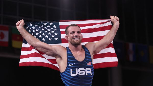 USA's David Morris Taylor Iii celebrates his gold medal victory against Iran's Hassan Yazdanicharati in their men's freestyle 86kg wrestling final match during the Tokyo 2020 Olympic Games at the Makuhari Messe in Tokyo on August 5, 2021.  - Sputnik International