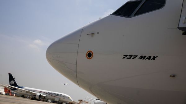 An Aeromexico Boeing 737 MAX 9 cockpit, part of the new airplanes incorporated to its fleet, is pictured at the Benito Juarez International airport, in Mexico City, Mexico, July 14, 2021. - Sputnik International