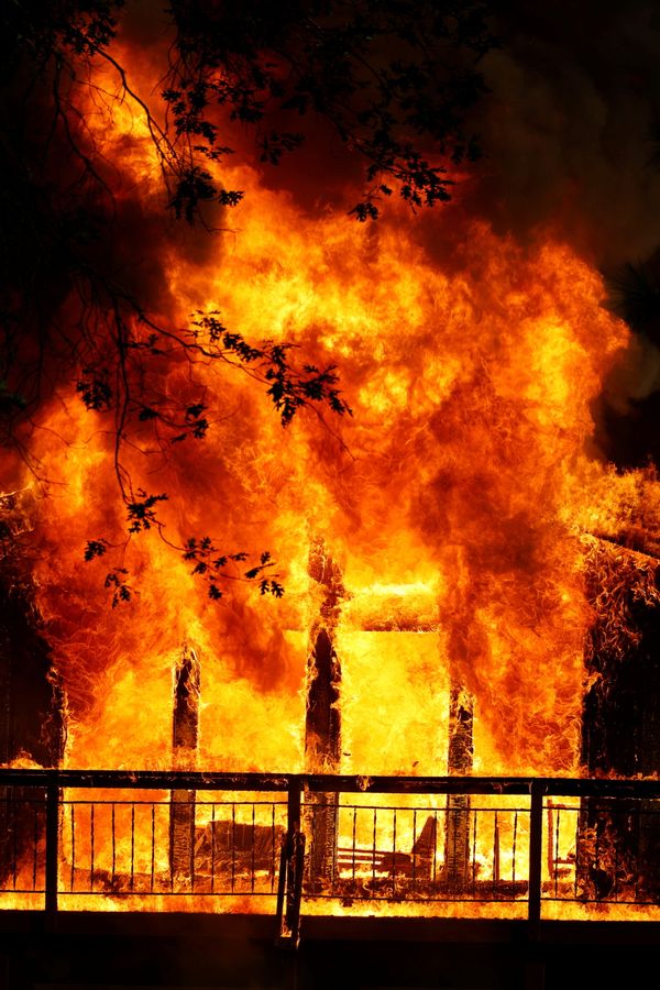 A home is consumed by flames in the River fire, a wildfire burning in Grass Valley, California on 4 August 2021. - Sputnik International