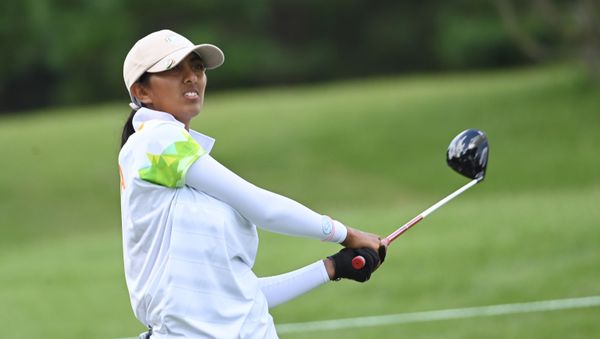 Aditi Ashok of India in action Aditi Ashok of India in action - Sputnik International