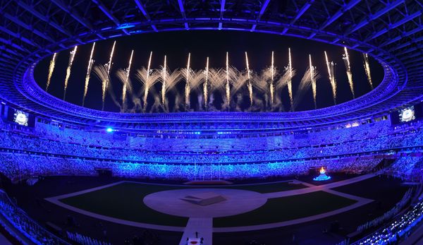 View of fireworks above the Olympic Stadium in Tokyo during the closing ceremony of the 2020 Summer Olympic Games. - Sputnik International