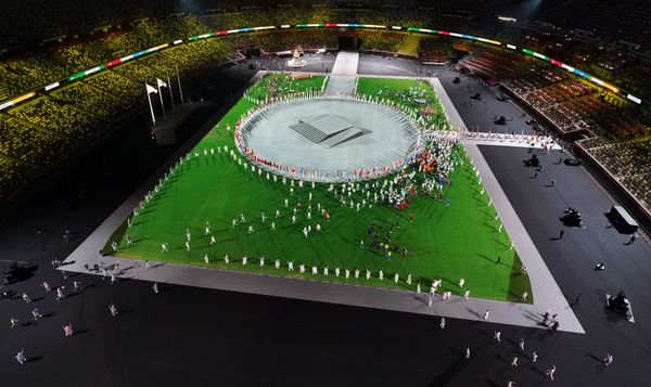 Athletes take part in a parade during the closing ceremony. - Sputnik International