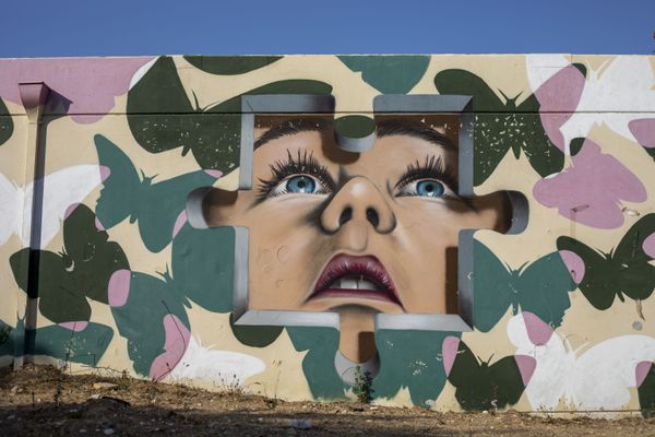 A concrete bomb shelter is decorated with artwork, in Sderot, Israel, on Tuesday,  20 July 2021.  - Sputnik International