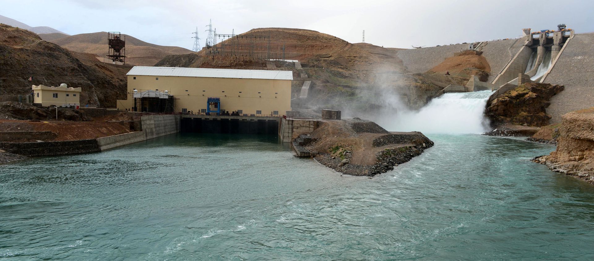 In this photograph taken on 2 June 2016, the Salma Hydroelectric Dam is seen at Chishti Sharif in Afghanistan's Herat province. In this photograph taken on 2 June 2016, the Salma Hydroelectric Dam is seen at Chishti Sharif in Afghanistan's Herat province. - Sputnik International, 1920, 13.08.2021