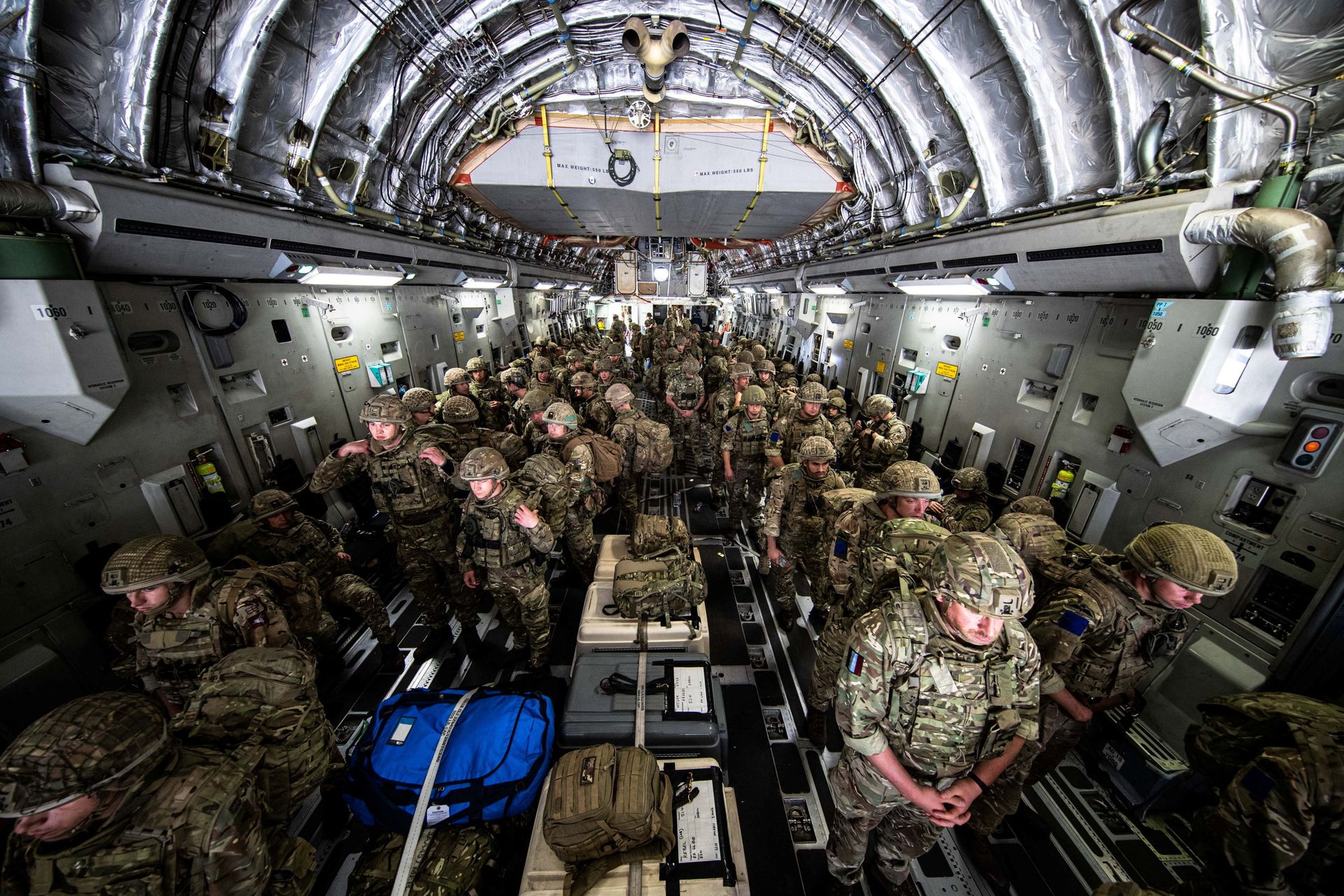 British Forces from 16 Air Assault Brigade arrive in Kabul, Afghanistan, to provide support to British nationals leaving the country, as part of Operation PITTING after Taliban insurgents took control of the presidential palace in Kabul, August 15, 2021. Leading Hand Ben Shread/RAF/UK Ministry of Defence 2021/Handout via REUTERS THIS IMAGE HAS BEEN SUPPLIED BY A THIRD PARTY. British Forces from 16 Air Assault Brigade arrive in Kabul, Afghanistan, to provide support to British nationals leaving the country, as part of Operation PITTING after Taliban insurgents took control of the presidential palace in Kabul, August 15, 2021. Leading Hand Ben Shread/RAF/UK Ministry of Defence 2021/Handout via REUTERS THIS IMAGE HAS BEEN SUPPLIED BY A THIRD PARTY. - Sputnik International, 1920, 21.09.2021