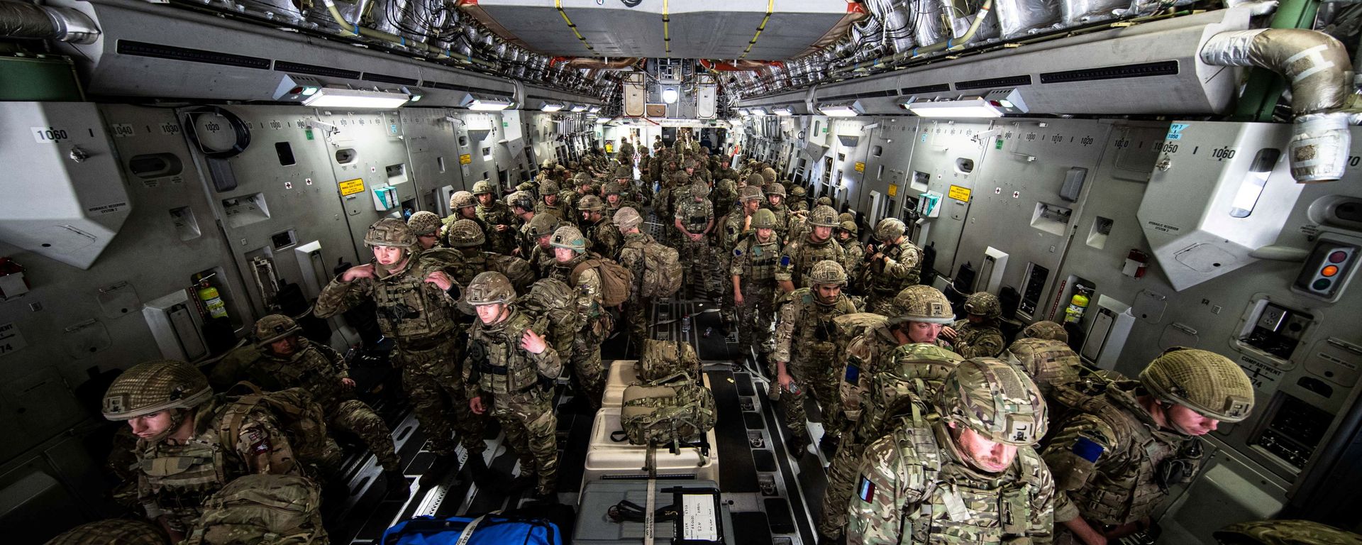 British Forces from 16 Air Assault Brigade arrive in Kabul, Afghanistan, to provide support to British nationals leaving the country, as part of Operation PITTING after Taliban insurgents took control of the presidential palace in Kabul, August 15, 2021. Leading Hand Ben Shread/RAF/UK Ministry of Defence 2021/Handout via REUTERS   THIS IMAGE HAS BEEN SUPPLIED BY A THIRD PARTY. - Sputnik International, 1920, 16.08.2021
