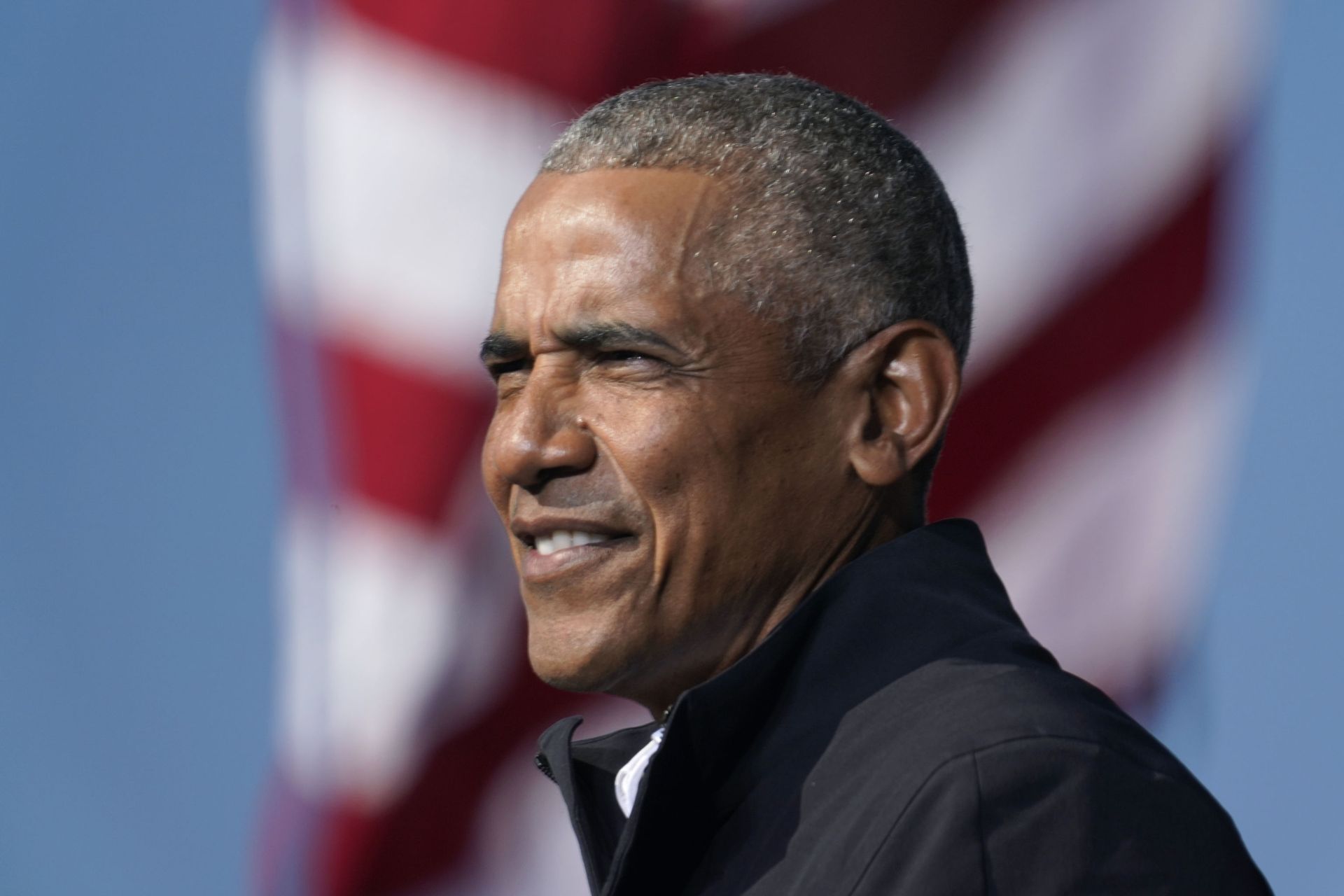 In this Nov. 2, 2020 file photo, former President Barack Obama speaks at a rally as he campaigns for Democratic presidential candidate former Vice President Joe Biden at Turner Field in Atlanta. - Sputnik International, 1920, 08.01.2024