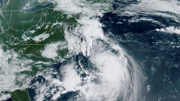 A satellite image shows Tropical Storm Henri over the Atlantic Ocean and approaching the east coast of the United States August 21, 2021.  - Sputnik International