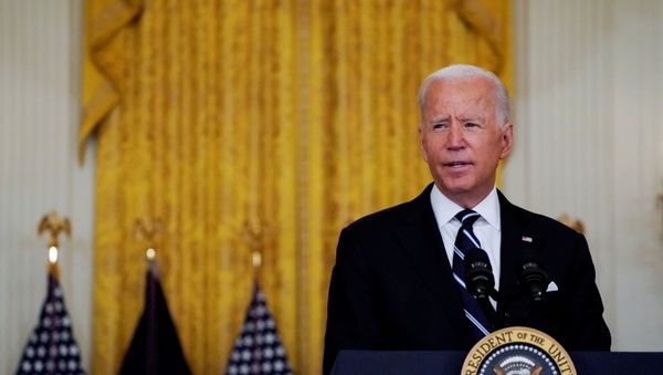 U.S. President Joe Biden delivers remarks on the coronavirus disease (COVID-19) response and  vaccination program during a speech in the East Room at the White House in Washington, U.S., August 18, 2021. - Sputnik International
