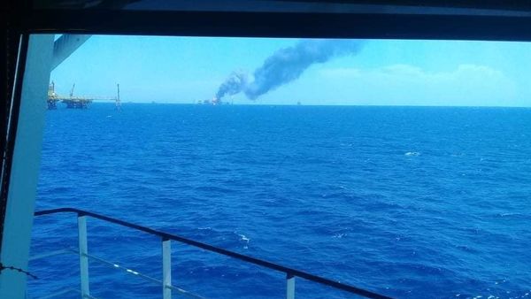 A photo of the fire on the oil platform in the Gulf of Mexico on August 23, 2021. - Sputnik International