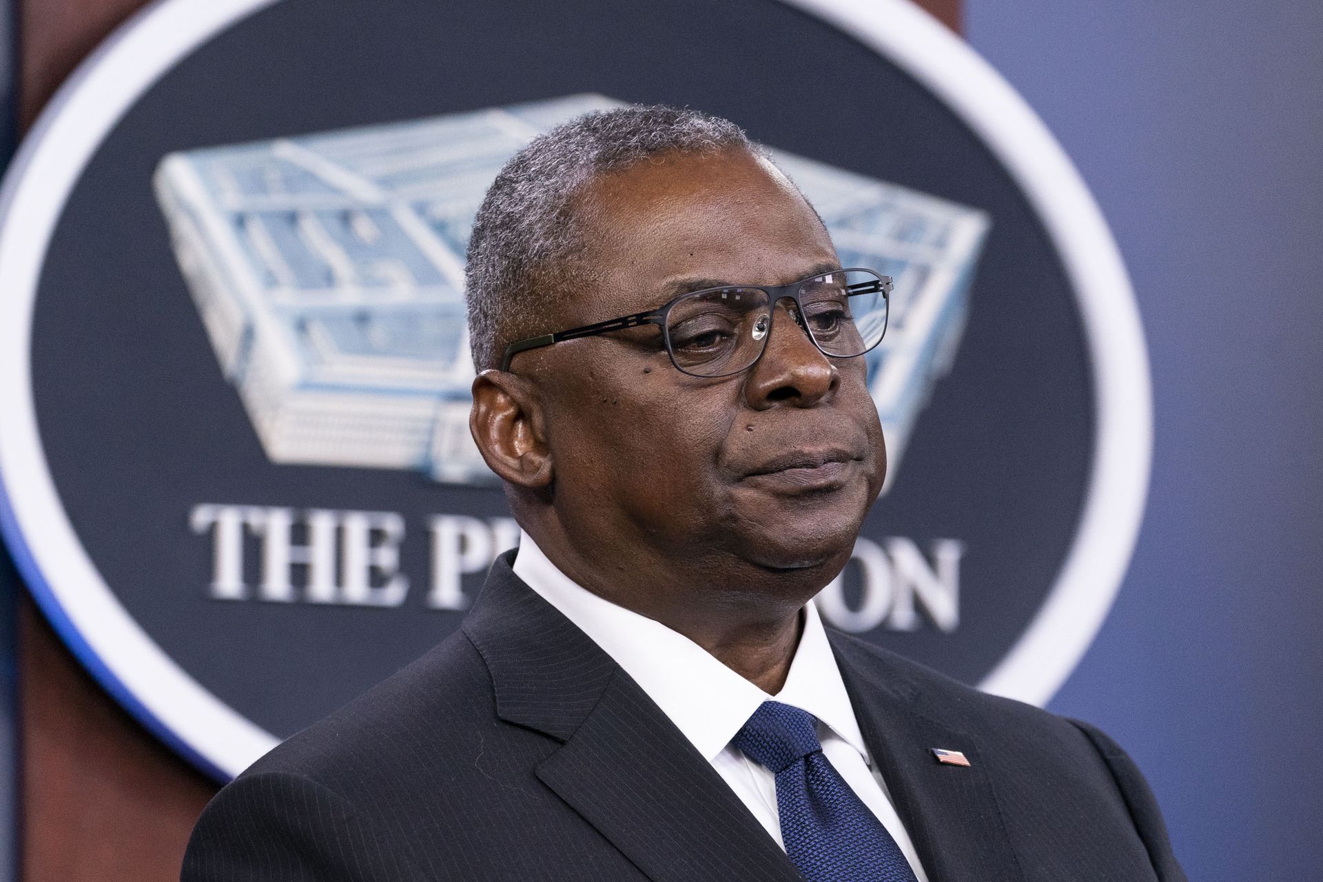 In this Aug. 18, 2021, photo, Secretary of Defense Lloyd Austin pauses while speaking during a media briefing at the Pentagon in Washington. - Sputnik International, 1920, 07.09.2021