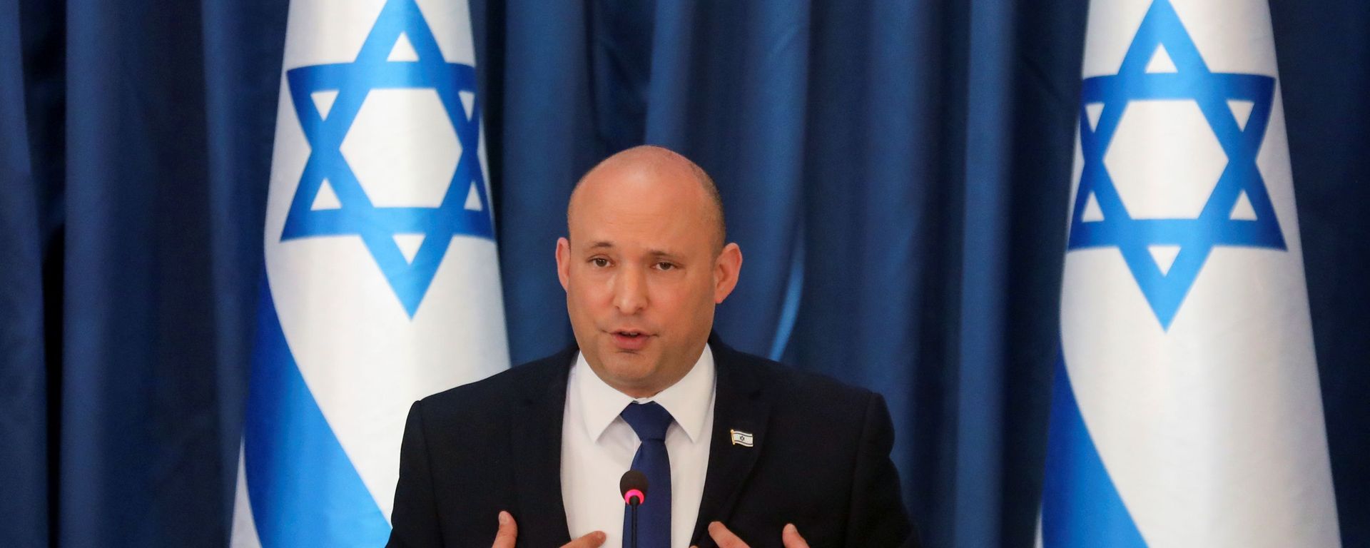 Israeli Prime Minister Naftali Bennett chairs the weekly cabinet meeting in Jerusalem August 22, 2021. Gil Cohen-Magen/Pool via REUTERS Israeli Prime Minister Naftali Bennett chairs the weekly cabinet meeting in Jerusalem August 22, 2021. Gil Cohen-Magen/Pool via REUTERS - Sputnik International, 1920, 28.09.2021