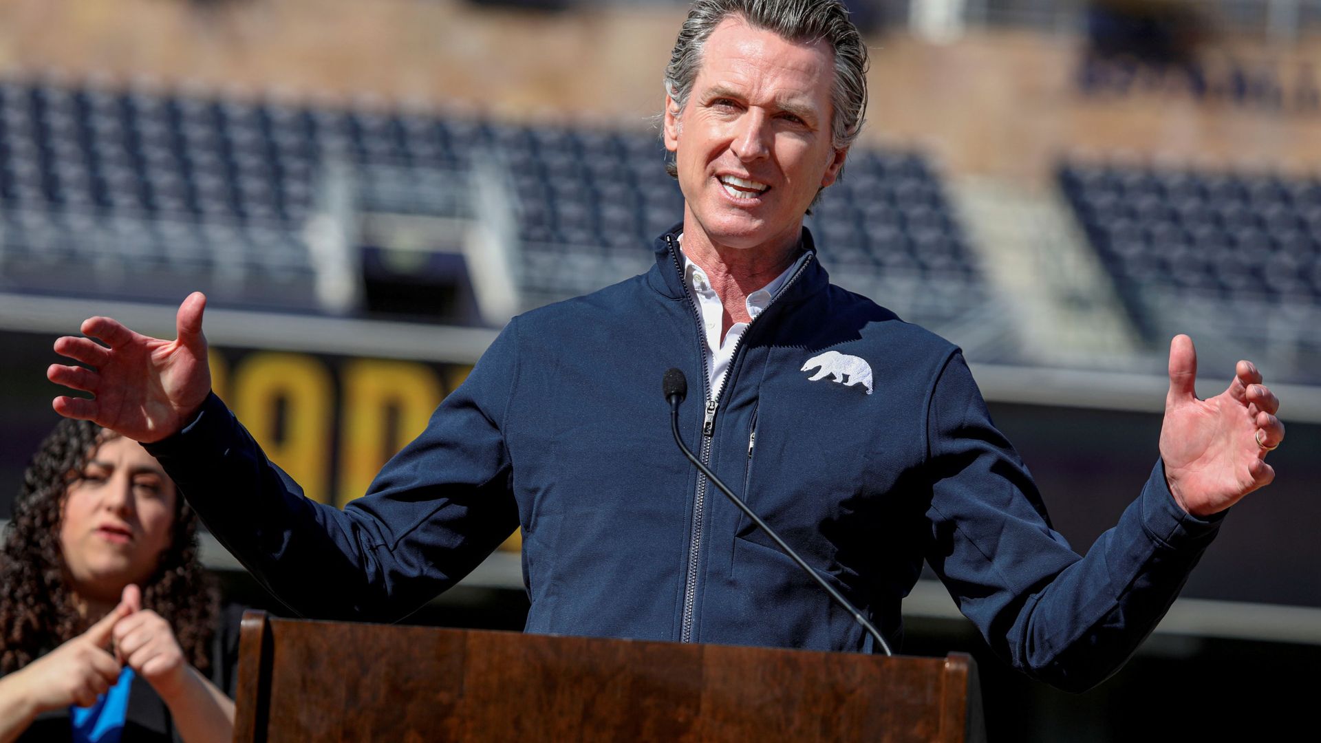 California Governor Gavin Newsom attends a news conference to launch a coronavirus disease (COVID-19) vaccination supersite in San Diego, California, U.S. February 8, 2021 California Governor Gavin Newsom attends a news conference to launch a coronavirus disease (COVID-19) vaccination supersite in San Diego, California, U.S. February 8, 2021 - Sputnik International, 1920, 25.08.2021