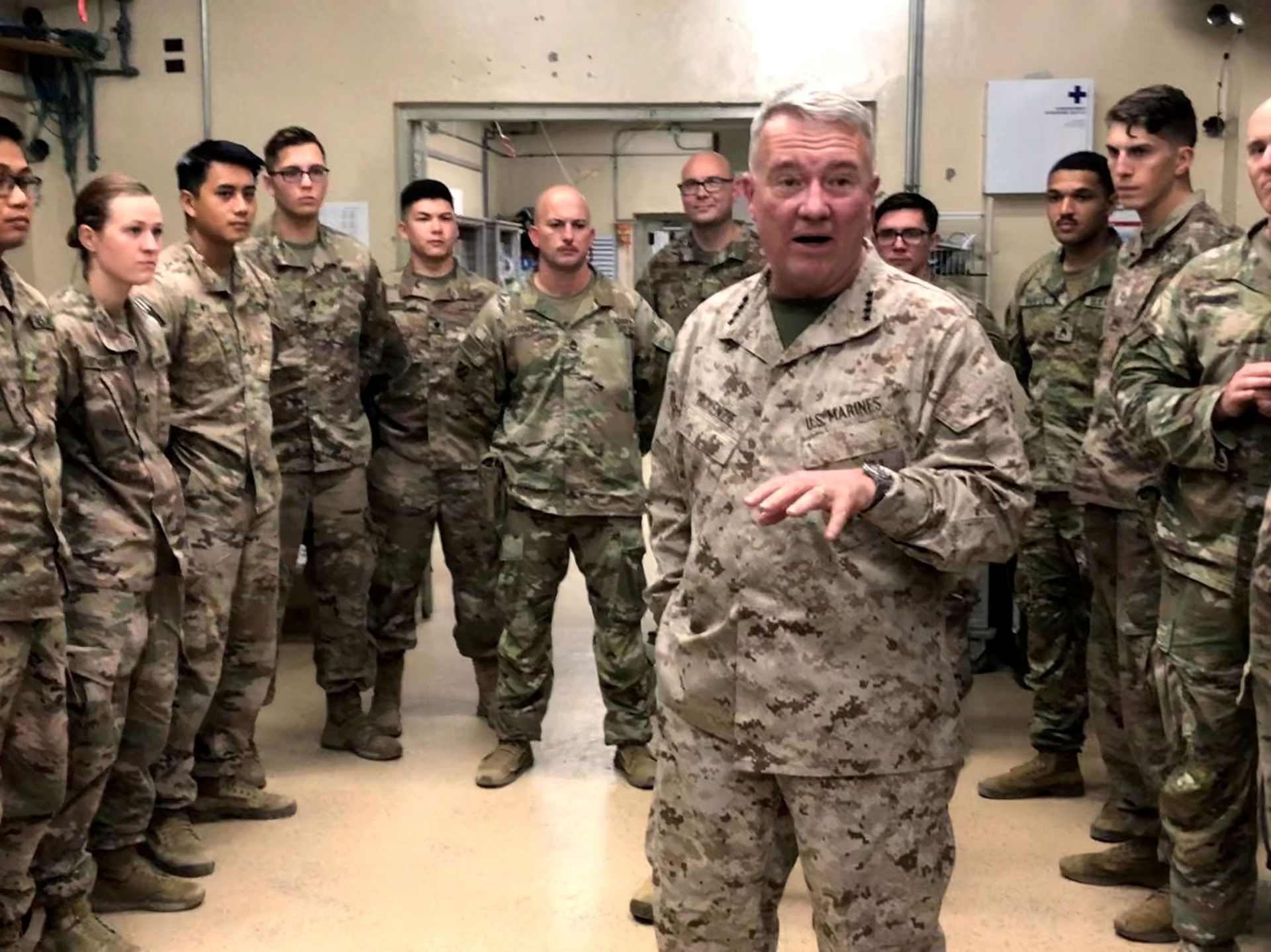 Marine General Kenneth McKenzie, head of U.S. Central Command, speaks with U.S. troops while visiting Forward Operating Base Fenty in Jalalabad, Afghanistan, September 9, 2019 Marine General Kenneth McKenzie, head of U.S. Central Command, speaks with U.S. troops while visiting Forward Operating Base Fenty in Jalalabad, Afghanistan, September 9, 2019 - Sputnik International, 1920, 07.09.2021
