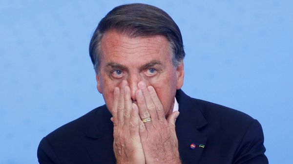 Brazil's President Jair Bolsonaro reacts during the ceremony of National Volunteer Day at the Planalto Palace in Brasilia, Brazil August 26, 2021 - Sputnik International