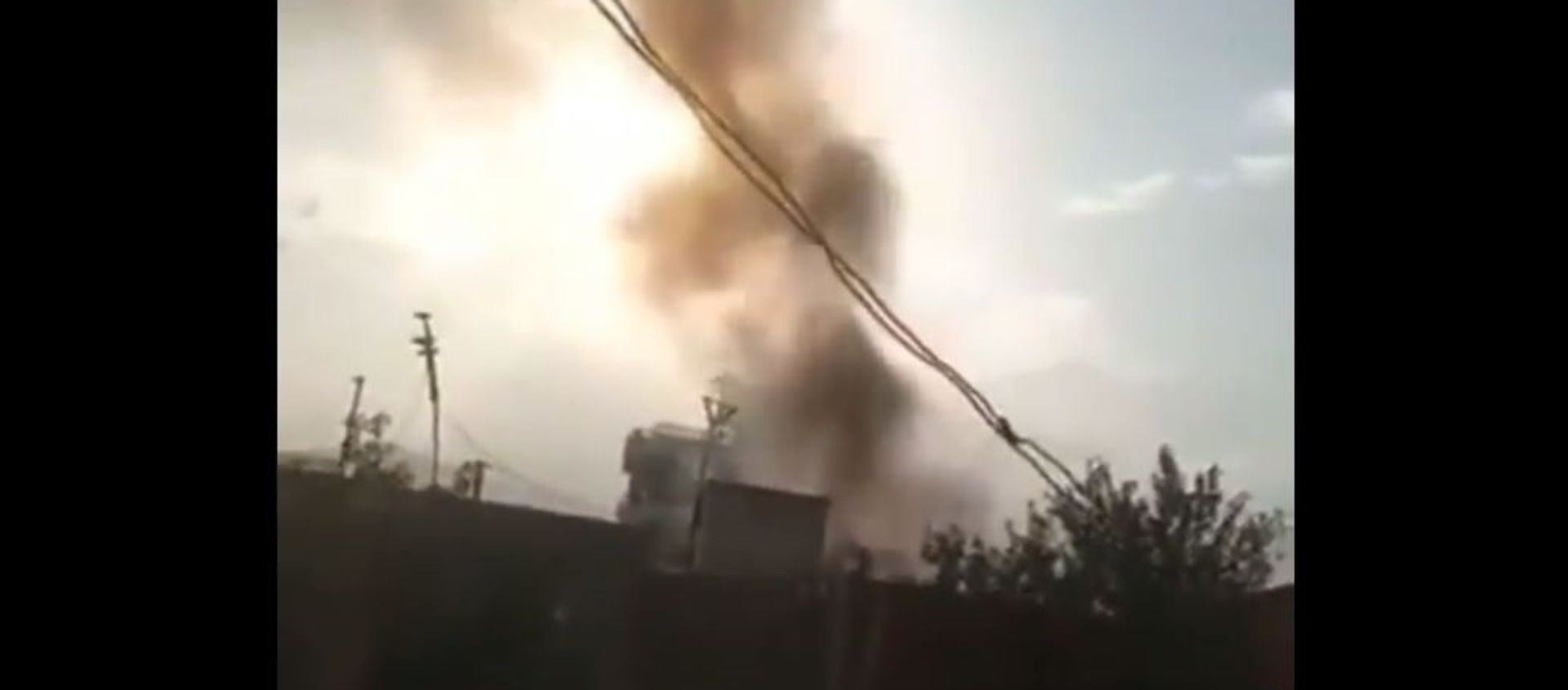  Muslim Shirzad on Twitter: Third footage from Kabul explosion - Khawaja Bughra, PD15 - Sputnik International, 1920
