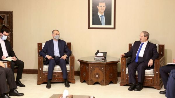 Iran's Foreign Minister, Hossein Amir Abdollahian, and Syrian Foreign Minister Faisal al Mekdad, meet at the Foreign Ministry in Damascus, Syria August 29, 2021 - Sputnik International