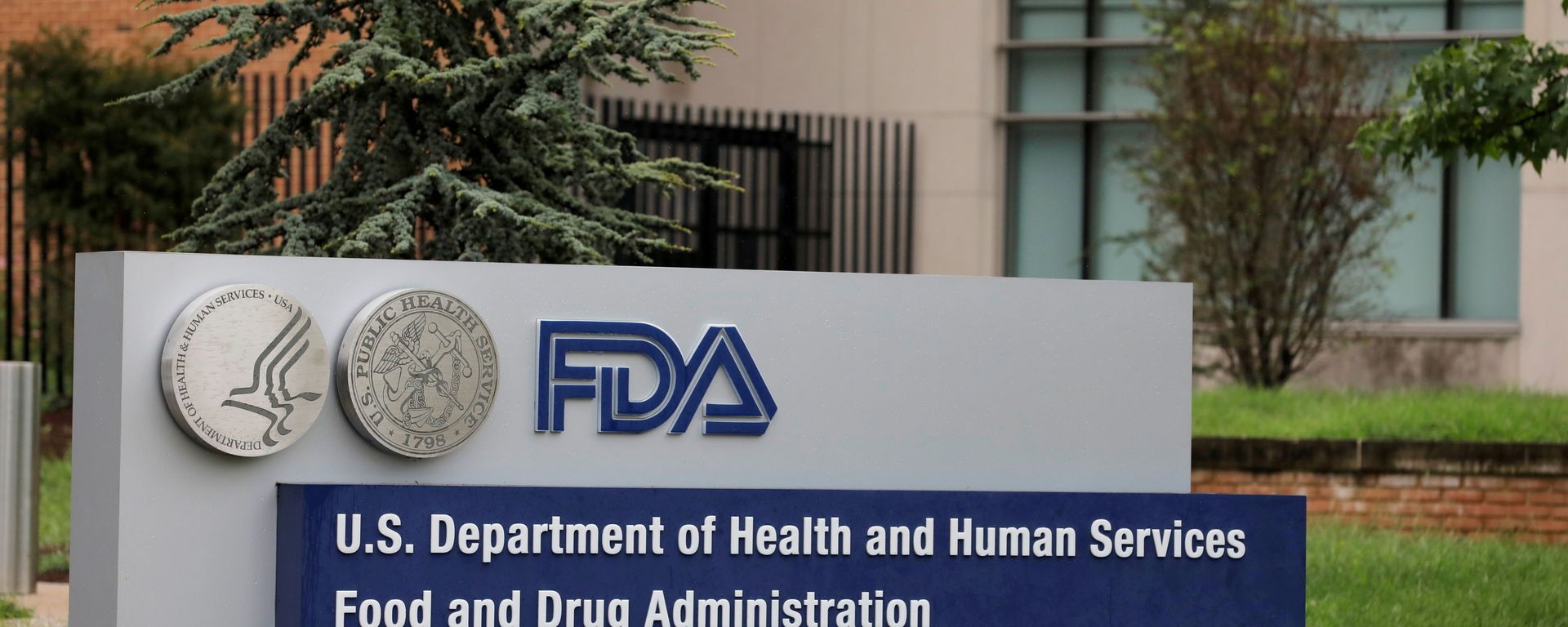 Signage is seen outside of the Food and Drug Administration (FDA) headquarters in White Oak, Maryland, U.S., August 29, 2020 Signage is seen outside of the Food and Drug Administration (FDA) headquarters in White Oak, Maryland, U.S., August 29, 2020 - Sputnik International, 1920, 22.12.2021