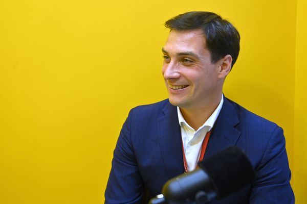 Petr Shpilenok, director of the Kronotsky State Natural Biosphere Reserve, appears at the Sputnik radio studio at the 6th Eastern Economic Forum in Vladivostok. - Sputnik International