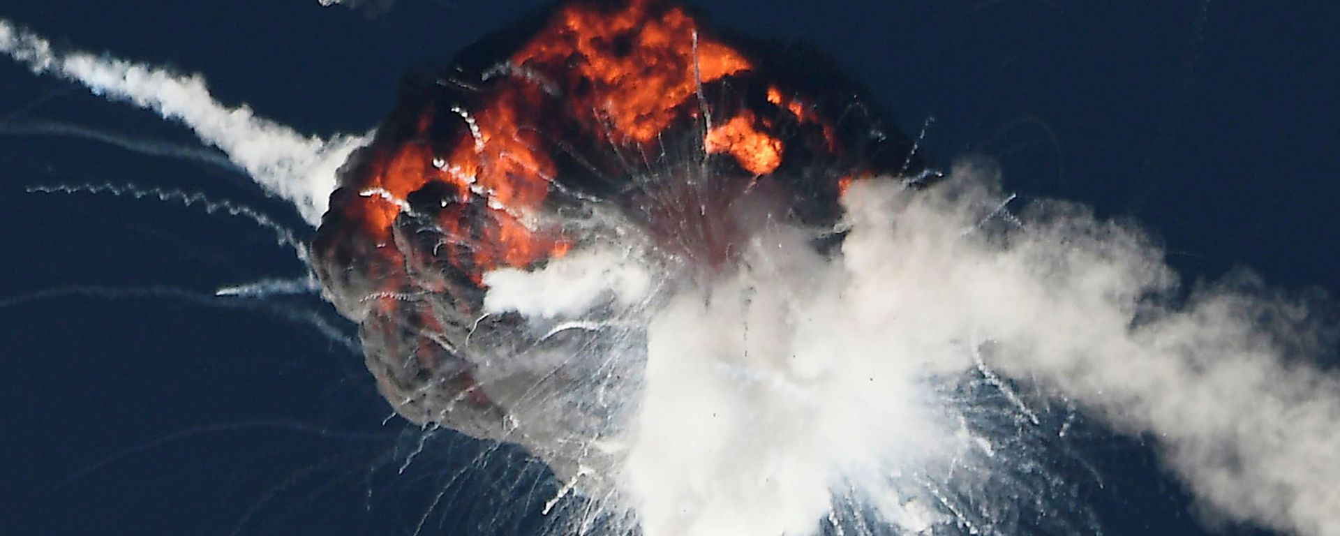 Firefly Aerospace's first Alpha rocket suffered a catastrophic anomaly during its first launch leading to the loss of the vehicle 2 minutes, 30 seconds after liftoff from Vandenberg Space Force Base, California, U.S. September 2, 2021 Firefly Aerospace's first Alpha rocket suffered a catastrophic anomaly during its first launch leading to the loss of the vehicle 2 minutes, 30 seconds after liftoff from Vandenberg Space Force Base, California, U.S. September 2, 2021 - Sputnik International, 1920, 03.09.2021