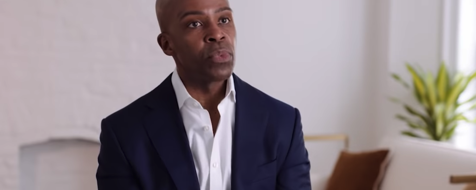 Screenshot captures image of Human Rights Campaign President Alphonso David, who was recently enveloped in the Andrew Cuomo scandal after being named in the independent sexual harassment report. Screenshot captures image of Human Rights Campaign President Alphonso David, who was recently enveloped in the Andrew Cuomo scandal after being named in the independent sexual harassment report. - Sputnik International, 1920, 06.09.2021